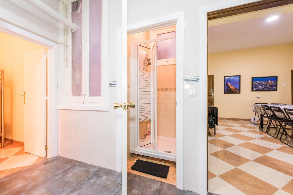 Grand Latina Apartment มาดริด ห้อง รูปภาพ